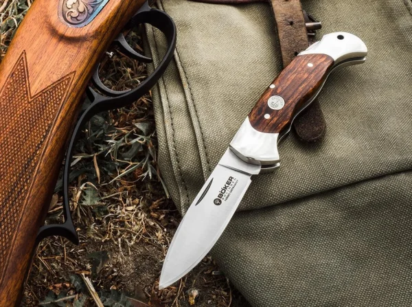 Böker Manufaktur Solingen Scout Spearpoint Desert Ironwood